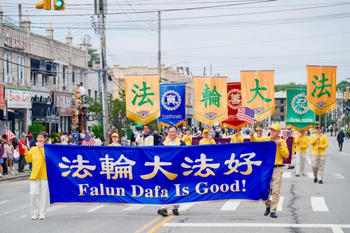 Image for article Nueva York: Los chinos se enorgullecen de ver a practicantes de Falun Dafa en el desfile del Día de los Caídos