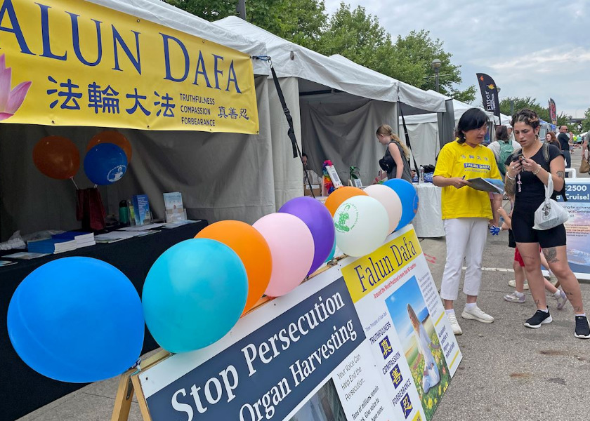 Image for article Practicantes de Falun Dafa obtienen apoyo en el Festival de Arte de Ohio para la resolución del Senado contra la sustracción forzada de órganos