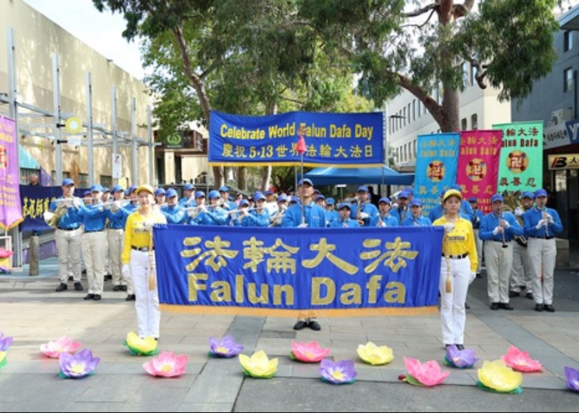 Image for article Australia: Manifestaciones en Melbourne celebran el Día Mundial de Falun Dafa