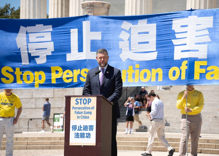 Image for article ​Washington, D. C.: Manifestación en el Monumento a Lincoln exige el fin de la persecución del PCCh contra Falun Dafa