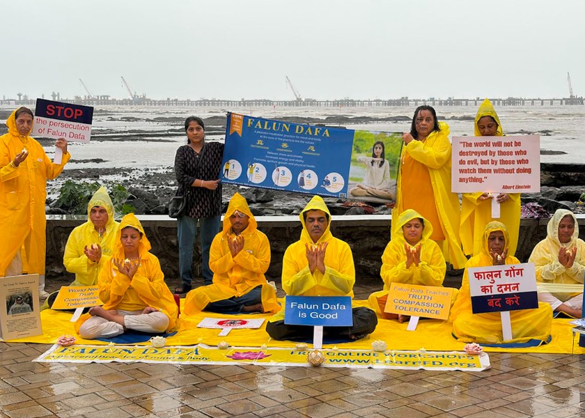 Image for article India: Practicantes de Falun Dafa celebran actos conmemorativos en el 27.º aniversario de la persecución